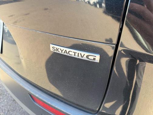 2024 Mazda CX-50 2.5 S Preferred Package