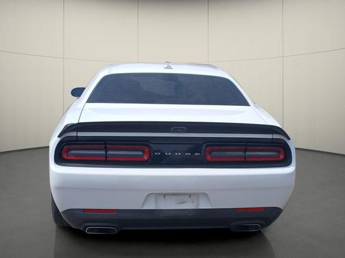 White Knuckle Clearcoat 2019 Dodge Challenger R/T Scat Pack Widebody
