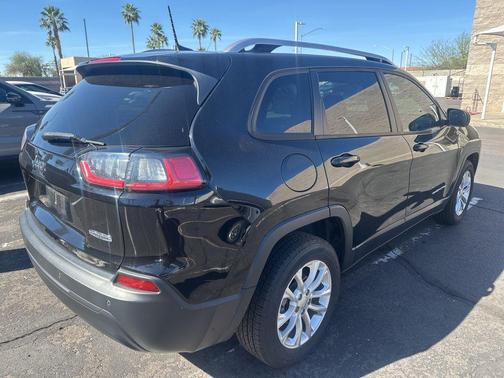 2020 Jeep Cherokee Latitude