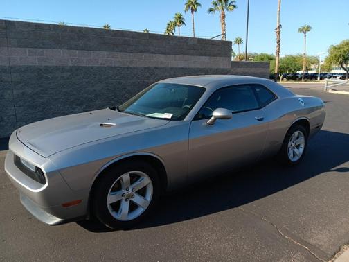 2014 Dodge Challenger SXT