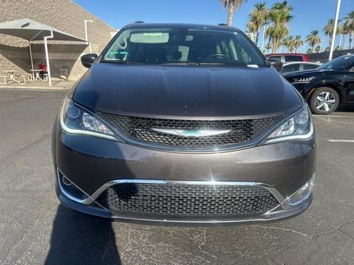 2020 Chrysler Pacifica Hybrid Touring L