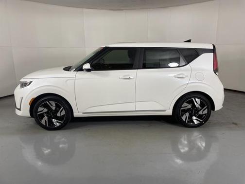 2025 Kia Soul GT-Line