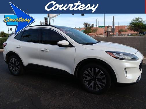 2020 Ford Escape Titanium