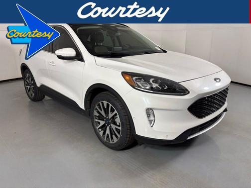 2020 Ford Escape Titanium