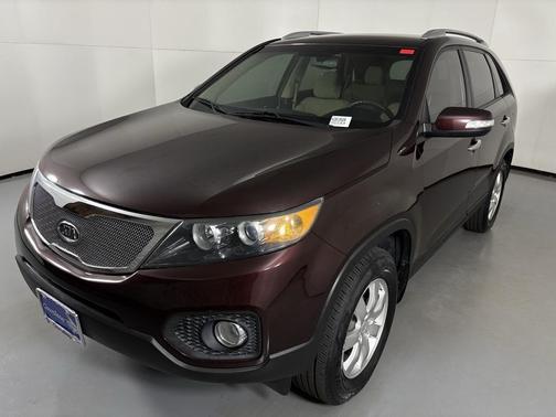 2011 Kia Sorento LX