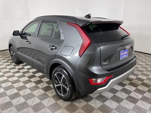 2025 Kia Niro EX