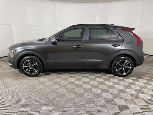 2025 Kia Niro EX
