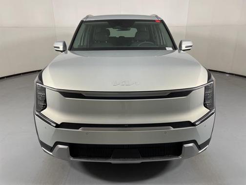 2026 Kia EV9 Wind