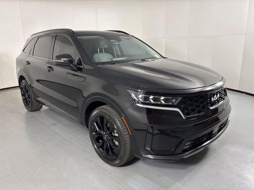 Ebony Black 2022 Kia Sorento SX