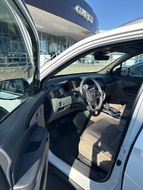 2022 Honda Pilot Touring 8-Passenger