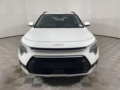 2025 Kia Niro EX