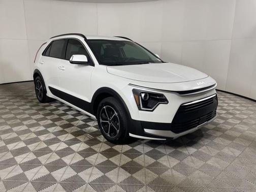 2025 Kia Niro EX