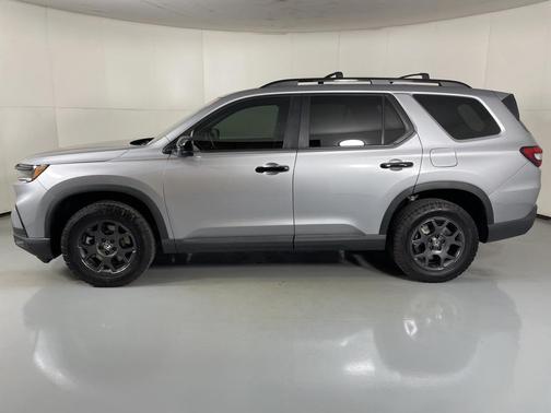 2024 Honda Pilot TrailSport