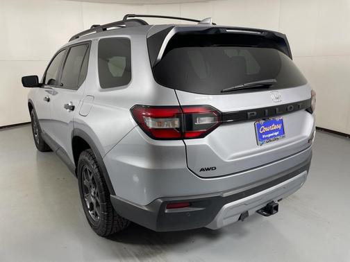 2024 Honda Pilot TrailSport