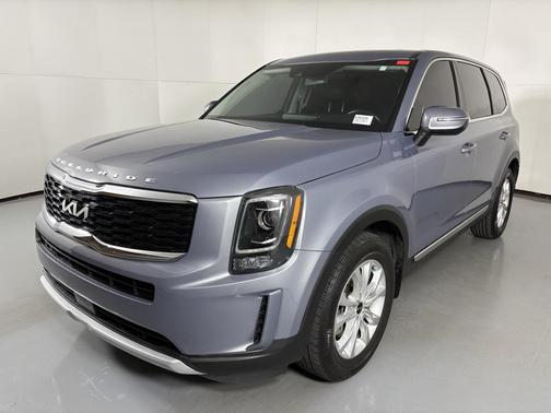 2022 Kia Telluride LX
