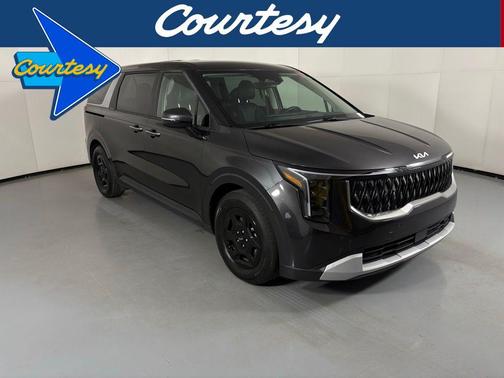 2025 Kia Carnival LXS