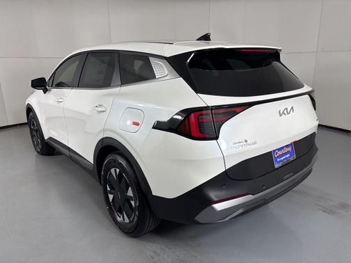 2026 Kia Sportage Hybrid LX