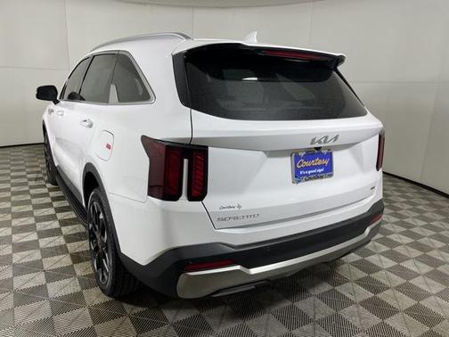 2025 Kia Sorento EX