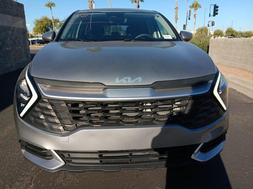 2023 Kia Sportage Hybrid LX