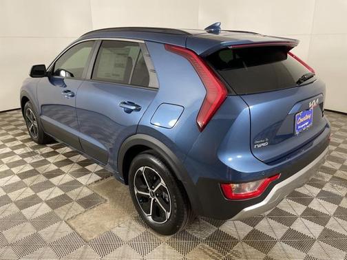 2025 Kia Niro EX