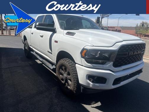 2022 RAM 2500 Big Horn Crew Cab 4x4 6'4' Box
