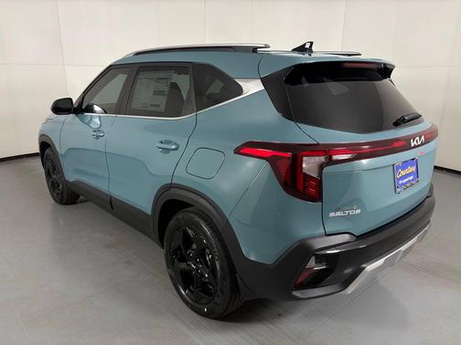 Pluton Blue 2026 Kia Seltos EX