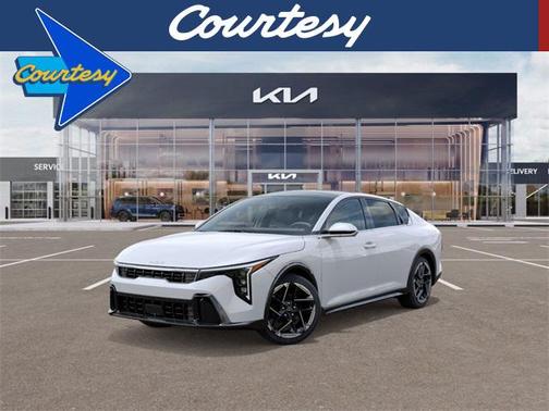 2025 Kia K4 GT-Line