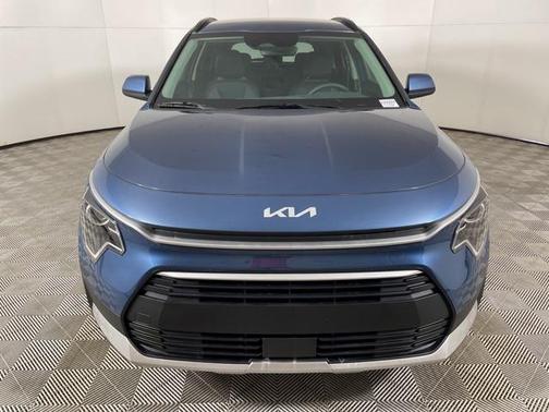 2025 Kia Niro EX