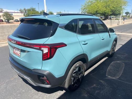 2024 Kia Seltos EX