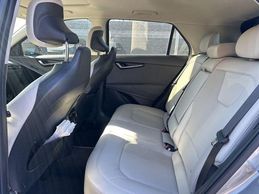 2023 Kia Niro Touring