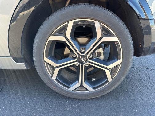 2023 Kia Niro Touring