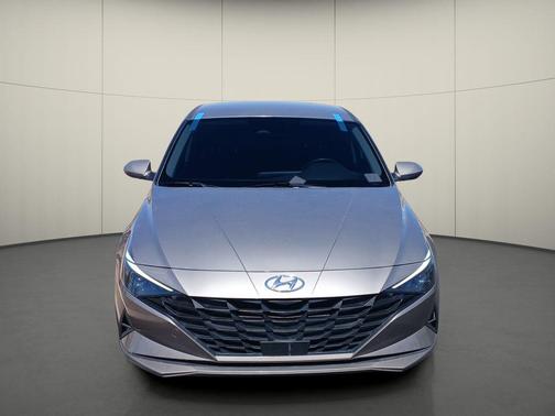 Fluid Metal 2021 Hyundai ELANTRA SEL