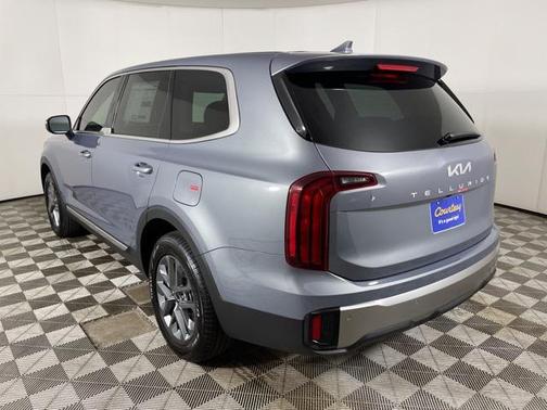 2025 Kia Telluride LX