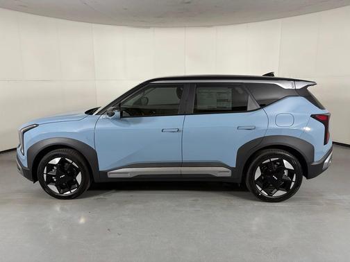 Frost Blue 2027 Kia Seltos S