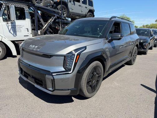Pebble Gray 2024 Kia EV9 GT-Line