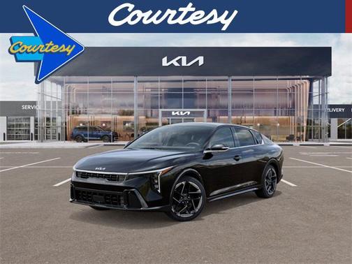 2025 Kia K4 GT-Line