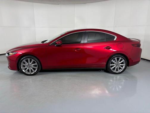 2025 Mazda Mazda3 FWD w/Preferred Package