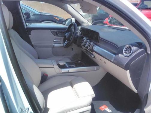 2022 Mercedes-Benz GLB 250 Base