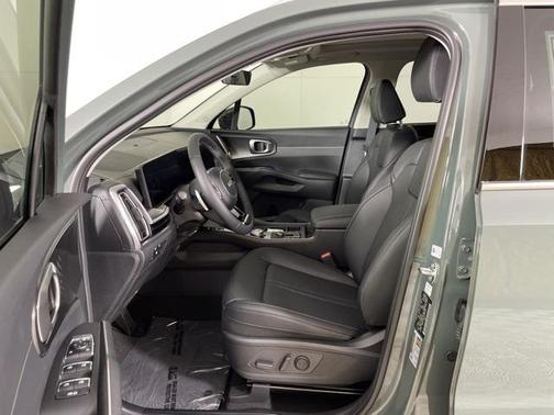 2025 Kia Sorento Plug-In Hybrid EX