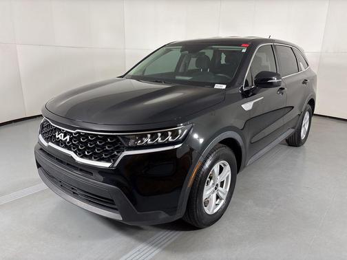 Ebony Black 2023 Kia Sorento LX