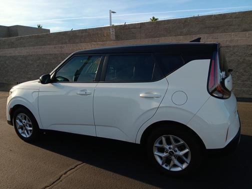 2023 Kia Soul S