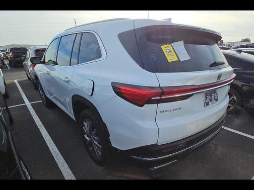 2025 Buick Enclave Preferred FWD