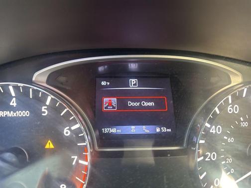 2018 Nissan Pathfinder SL