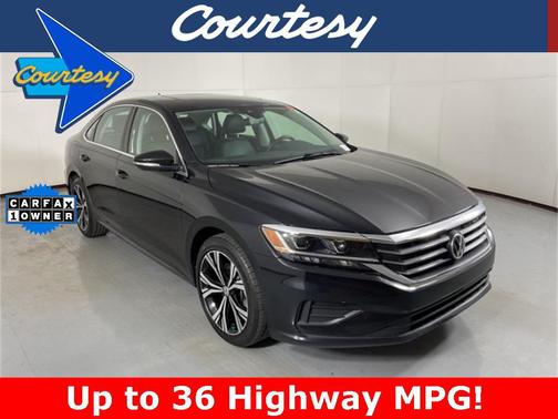 2022 Volkswagen Passat 2.0T SE