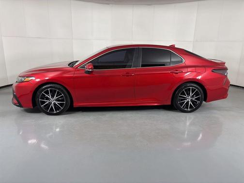 Supersonic Red 2023 Toyota Camry SE