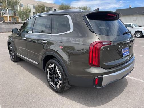 2025 Kia Telluride S