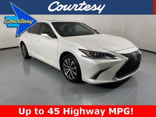 2019 Lexus ES 300h Base