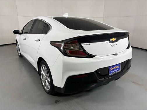 2017 Chevrolet Volt Premier
