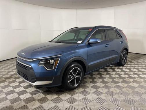 2025 Kia Niro EX