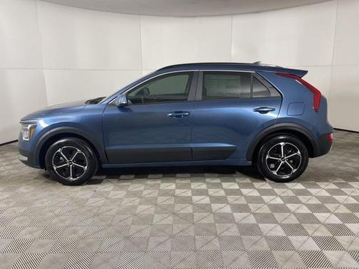 2025 Kia Niro EX